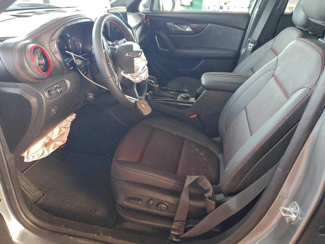 2025 Chevrolet Blazer Rs VIN: 3GNKBERS9SS267418 Lot: 94510775