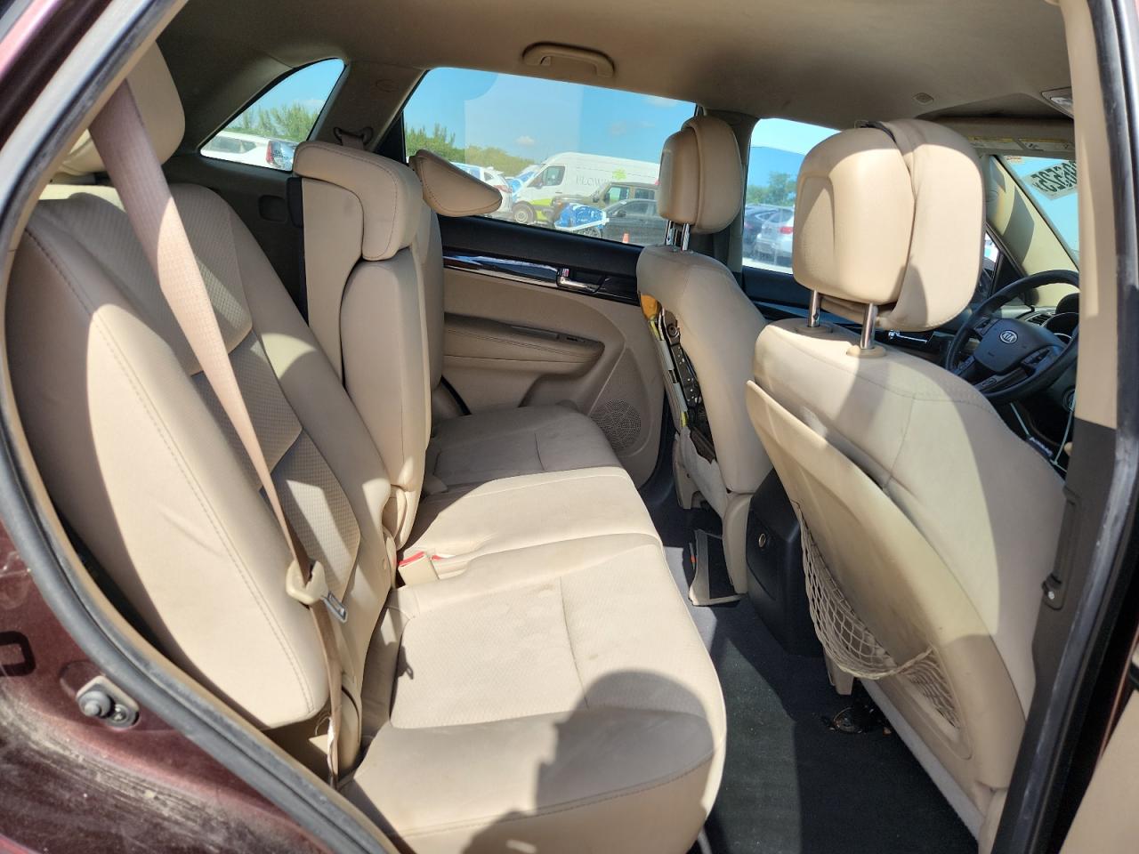 2012 Kia Sorento Base VIN: 5XYKT3A18CG303194 Lot: 93296525