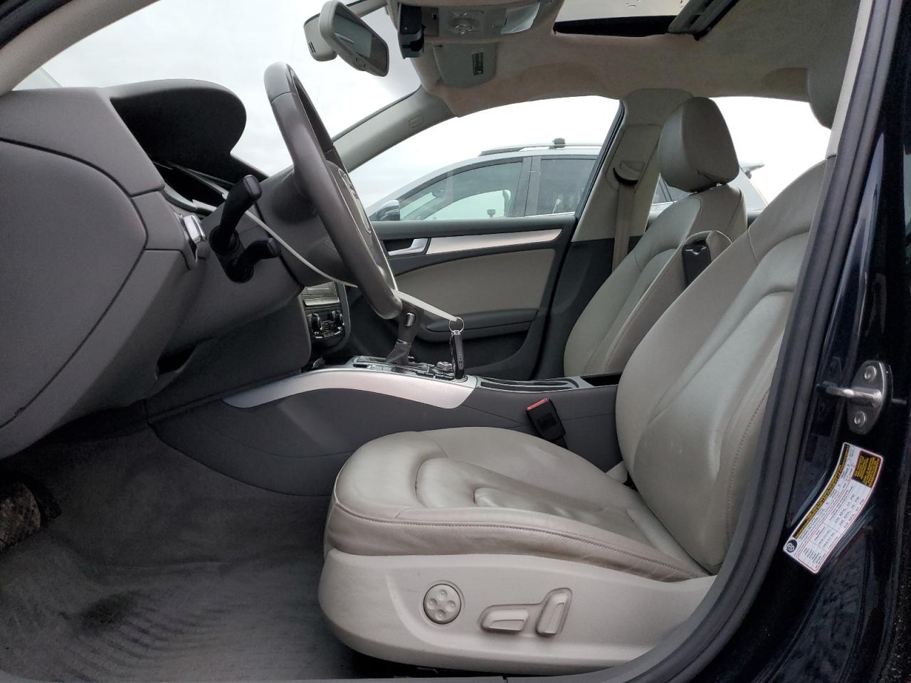 2011 Audi A4 Premium Plus VIN: WAUFFAFL7BN004677 Lot: 91266945