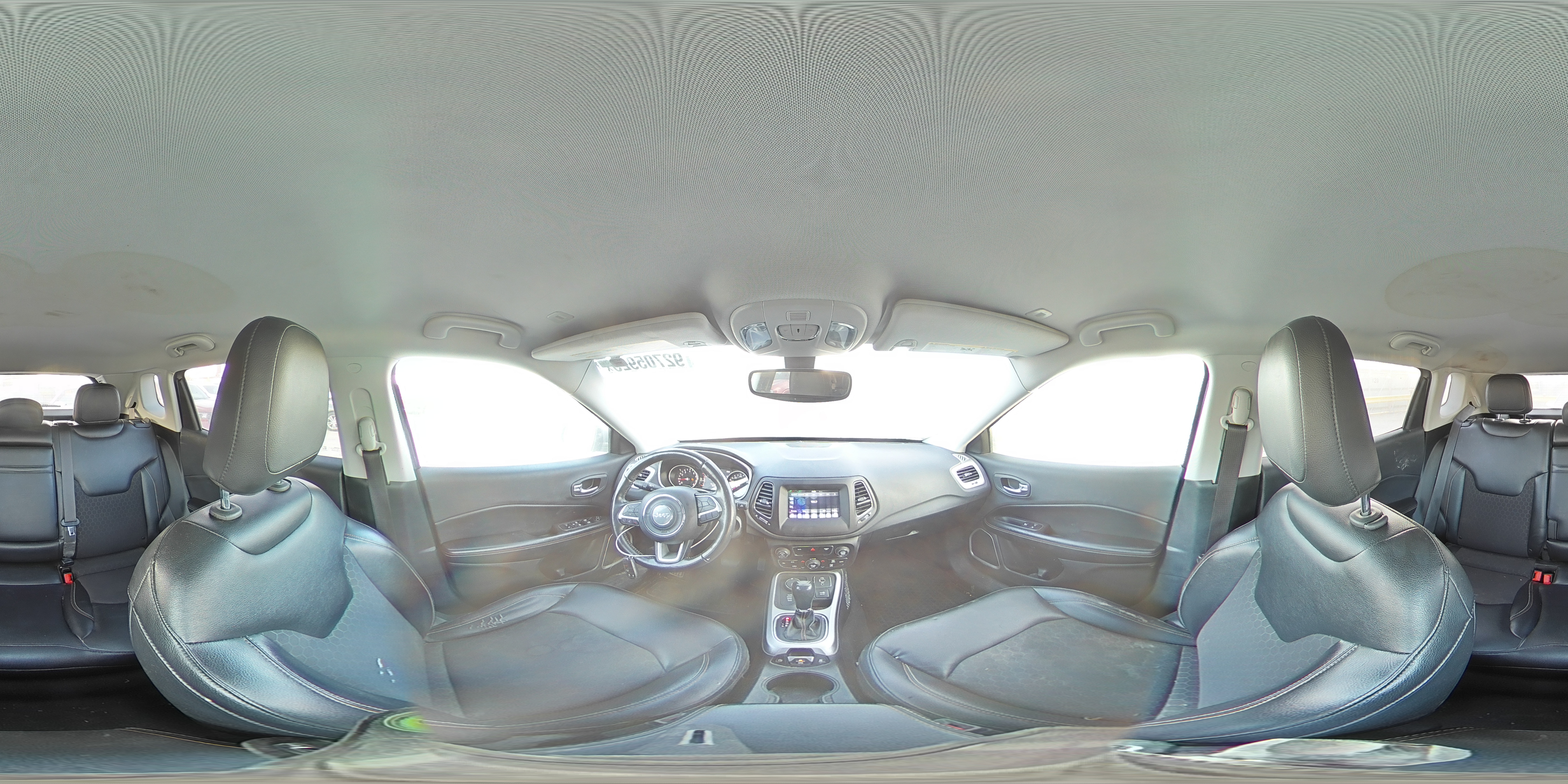 2018 Jeep Compass Latitude VIN: 3C4NJDBB0JT200101 Lot: 92705925