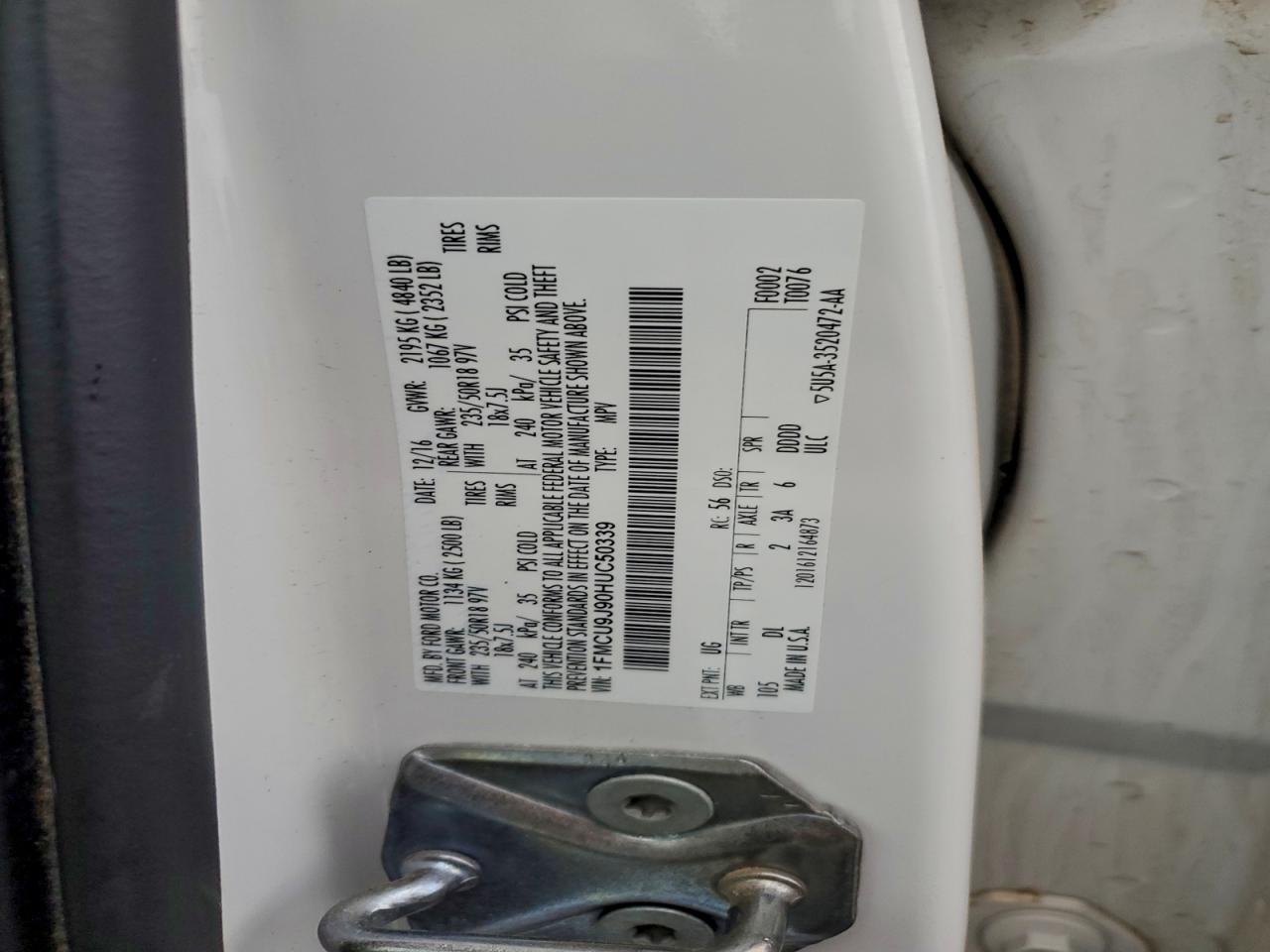 2017 Ford Escape Titanium VIN: 1FMCU9J90HUC50339 Lot: 92828705