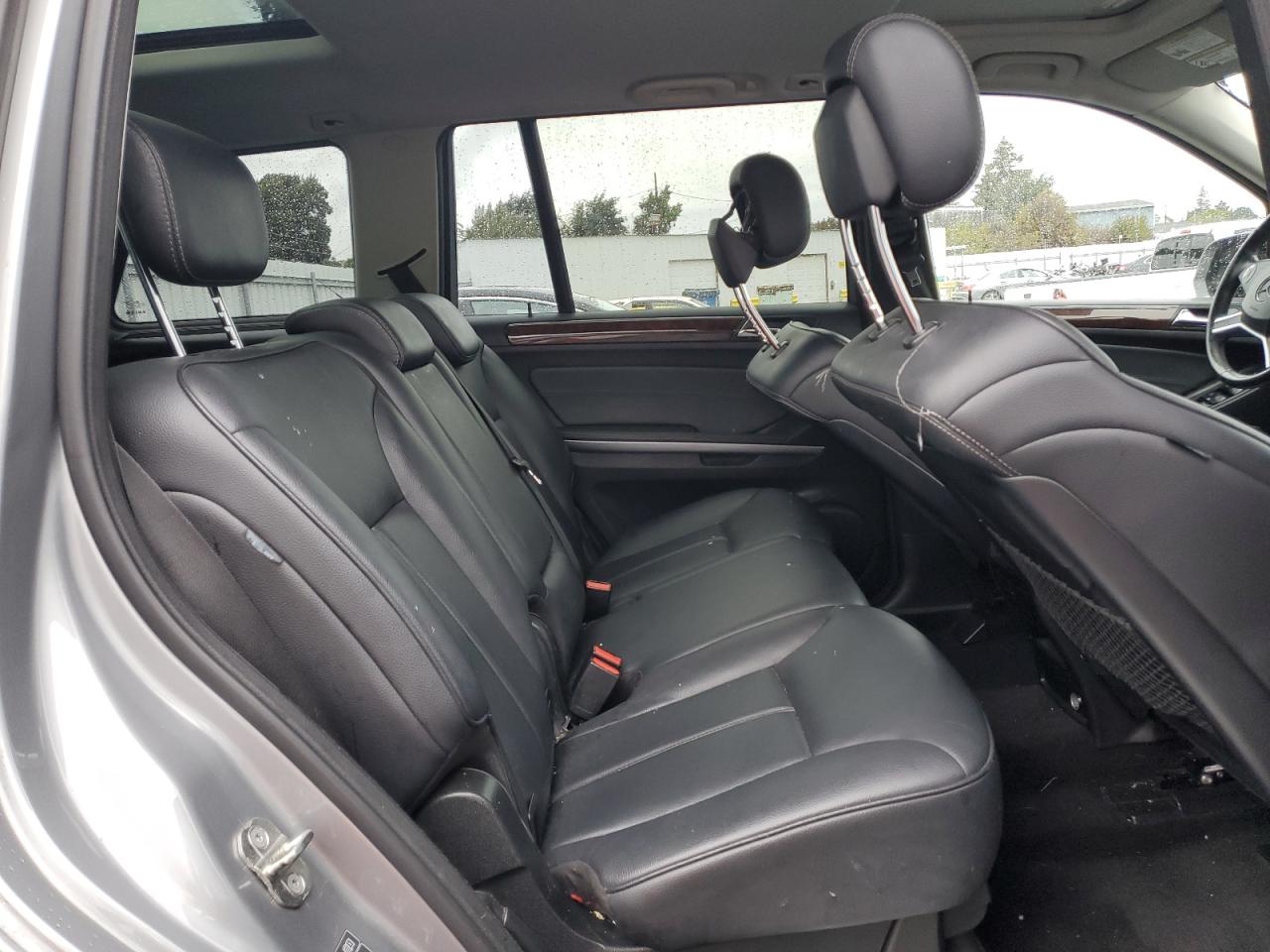 2010 Mercedes-Benz Gl 450 4Matic VIN: 4JGBF7BE9AA559658 Lot: 92501135