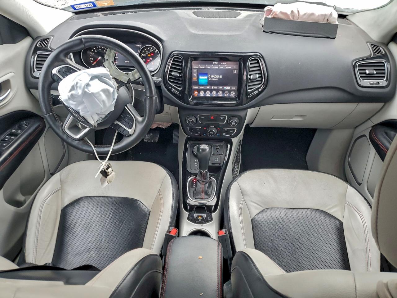 2018 Jeep Compass Limited VIN: 3C4NJDCB0JT397933 Lot: 93965355