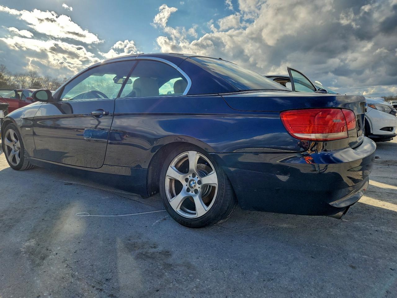 Фото: WBAWR33578P152852