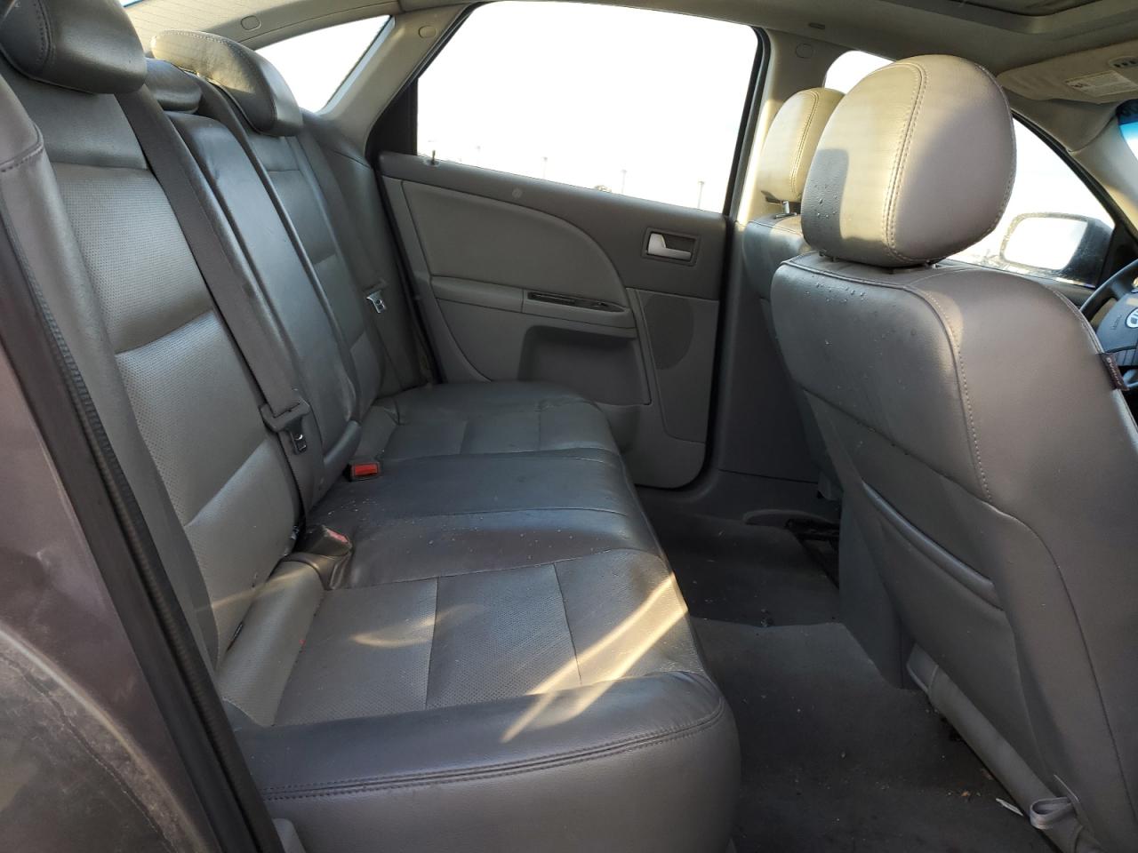 2005 Mercury Montego Premier VIN: 1MEHM42125G605686 Lot: 92023555