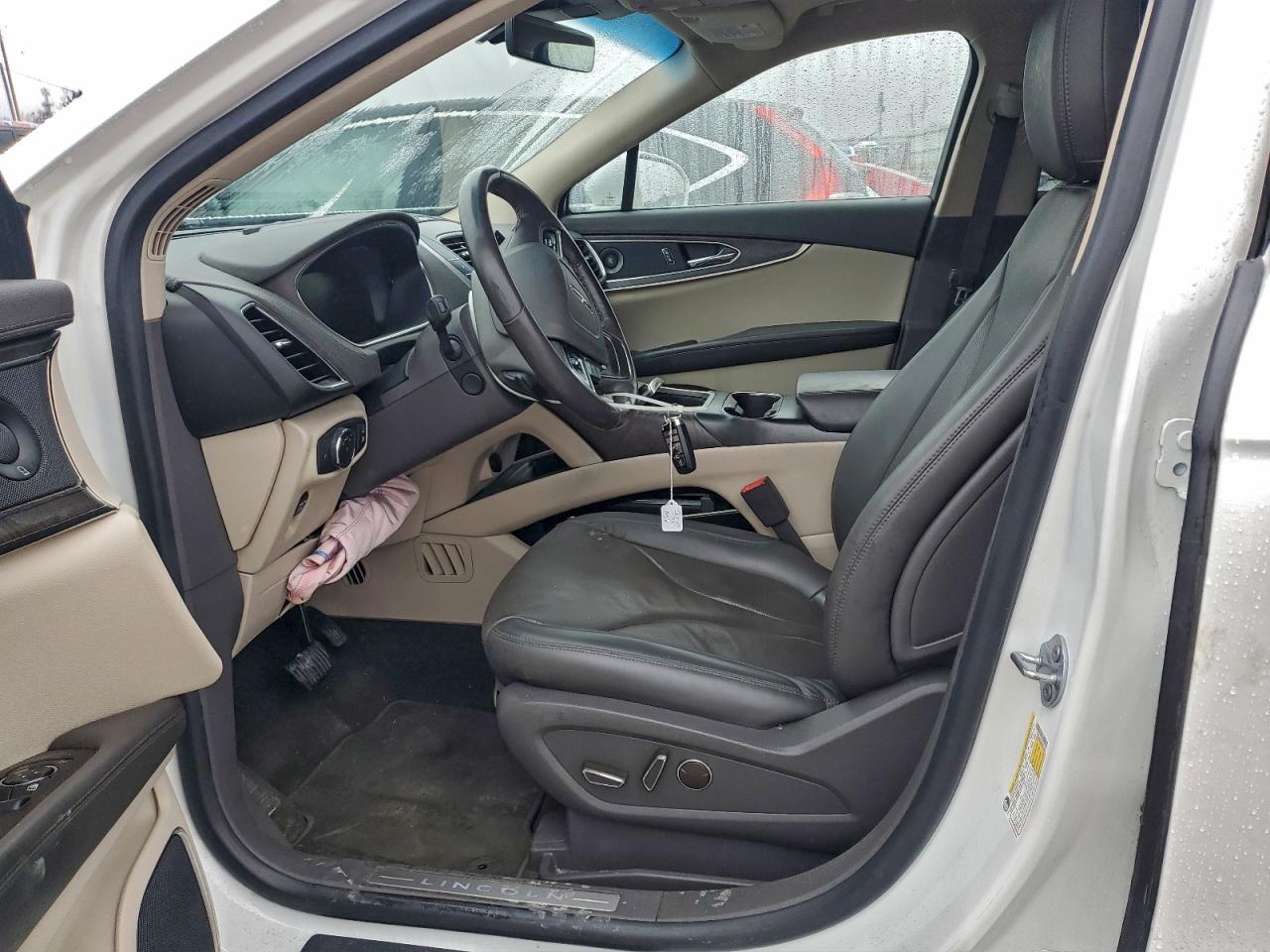 2020 Lincoln Nautilus Reserve VIN: 2LMPJ8K90LBL31329 Lot: 94123395