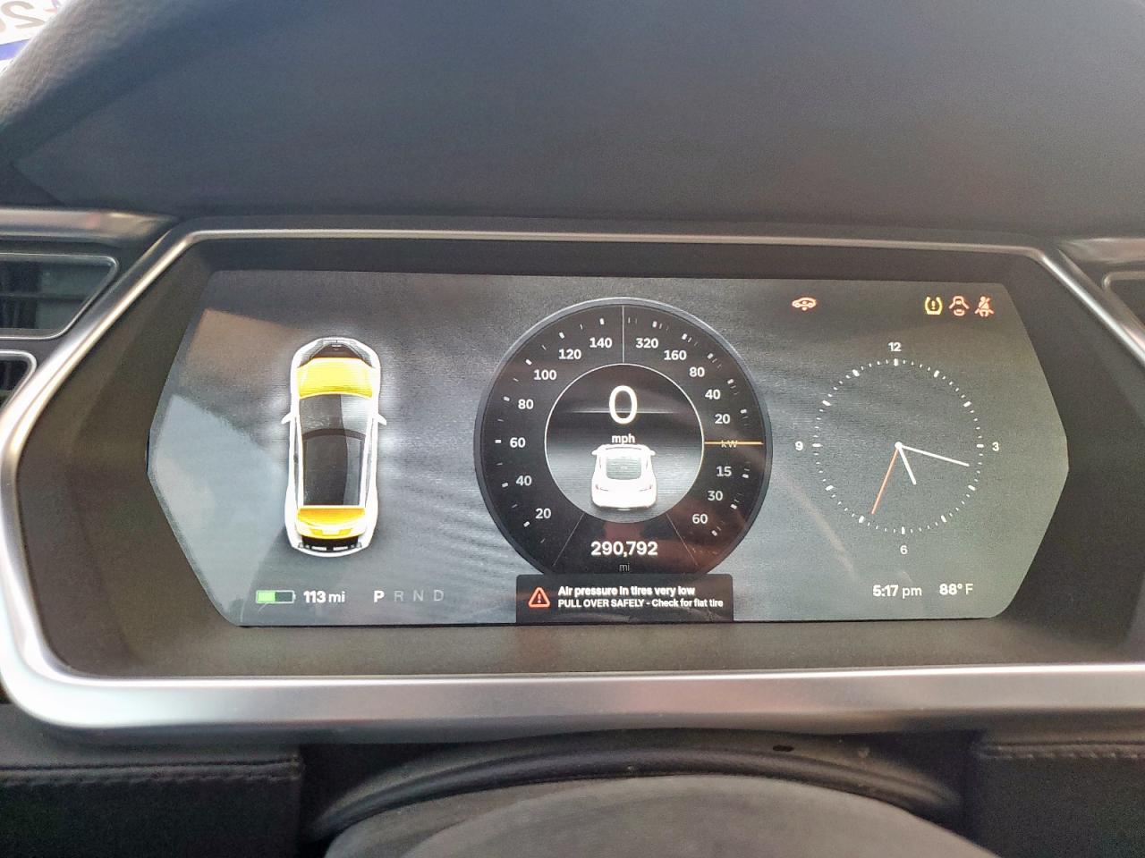 2014 Tesla Model S VIN: 5YJSA1H19EFP30717 Lot: 93514665