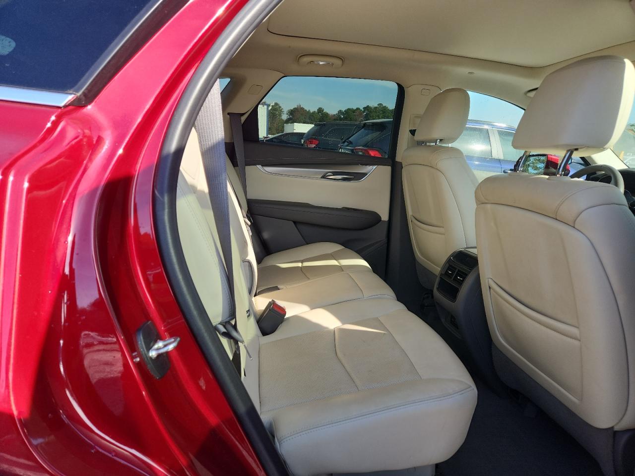 2020 Cadillac Xt5 Premium Luxury VIN: 1GYKNCRS5LZ215870 Lot: 92590595