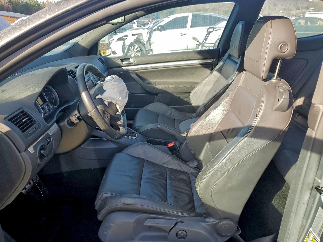 2008 Volkswagen R32 VIN: WVWKC71K08W001103 Lot: 93764655