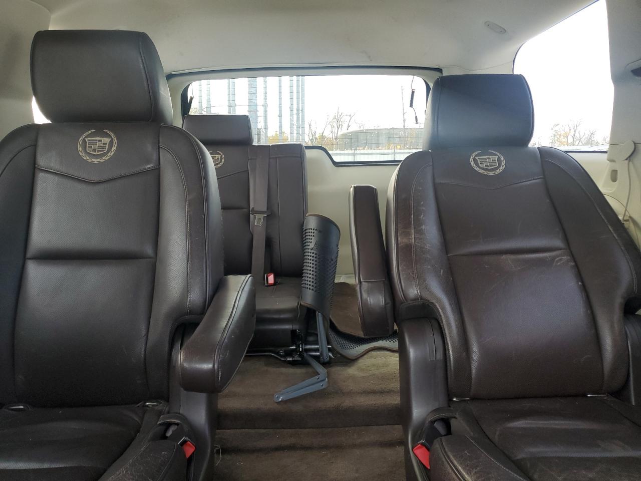 2011 Cadillac Escalade Platinum VIN: 1GYS4DEF6BR389477 Lot: 91850655