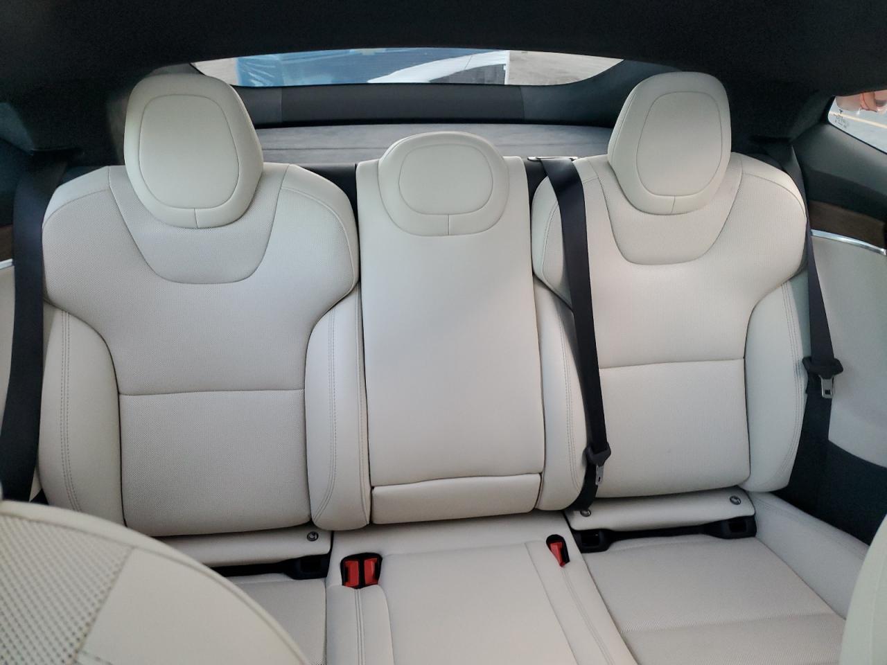 2025 Tesla Model S VIN: 5YJSA1E51SF549355 Lot: 92758645