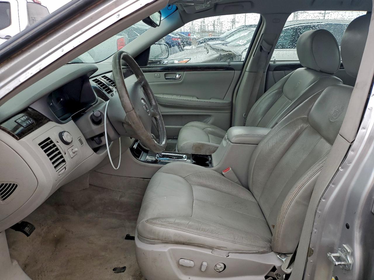 2009 Cadillac Dts VIN: 1G6KD57Y29U117948 Lot: 94357445