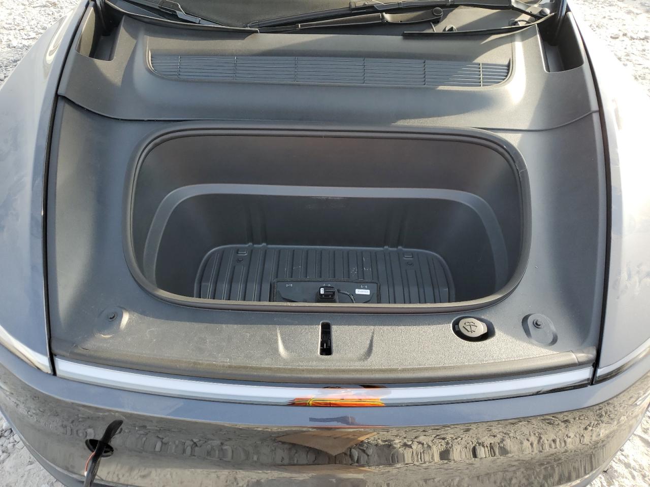 2026 Tesla Model Y VIN: 7SAYGDED8TA467206 Lot: 93650155