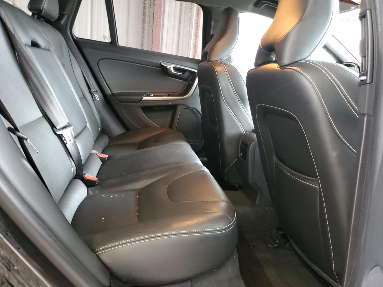 2015 Volvo V60 Premier VIN: YV1612SK0F1262423 Lot: 92404985