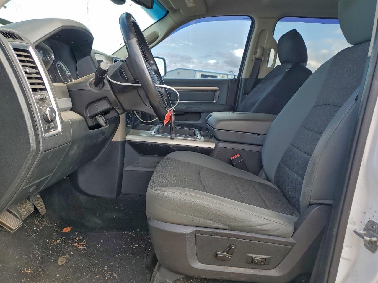 2015 Ram 1500 Slt VIN: 1C6RR7LM3FS558305 Lot: 93809085