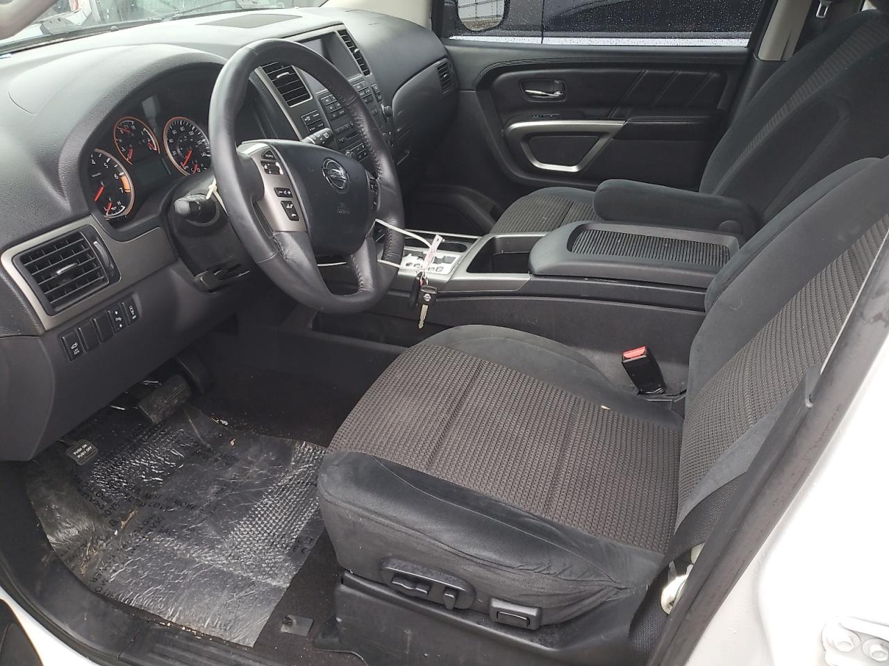 2015 Nissan Armada Sv VIN: 5N1BA0ND3FN619376 Lot: 93063735