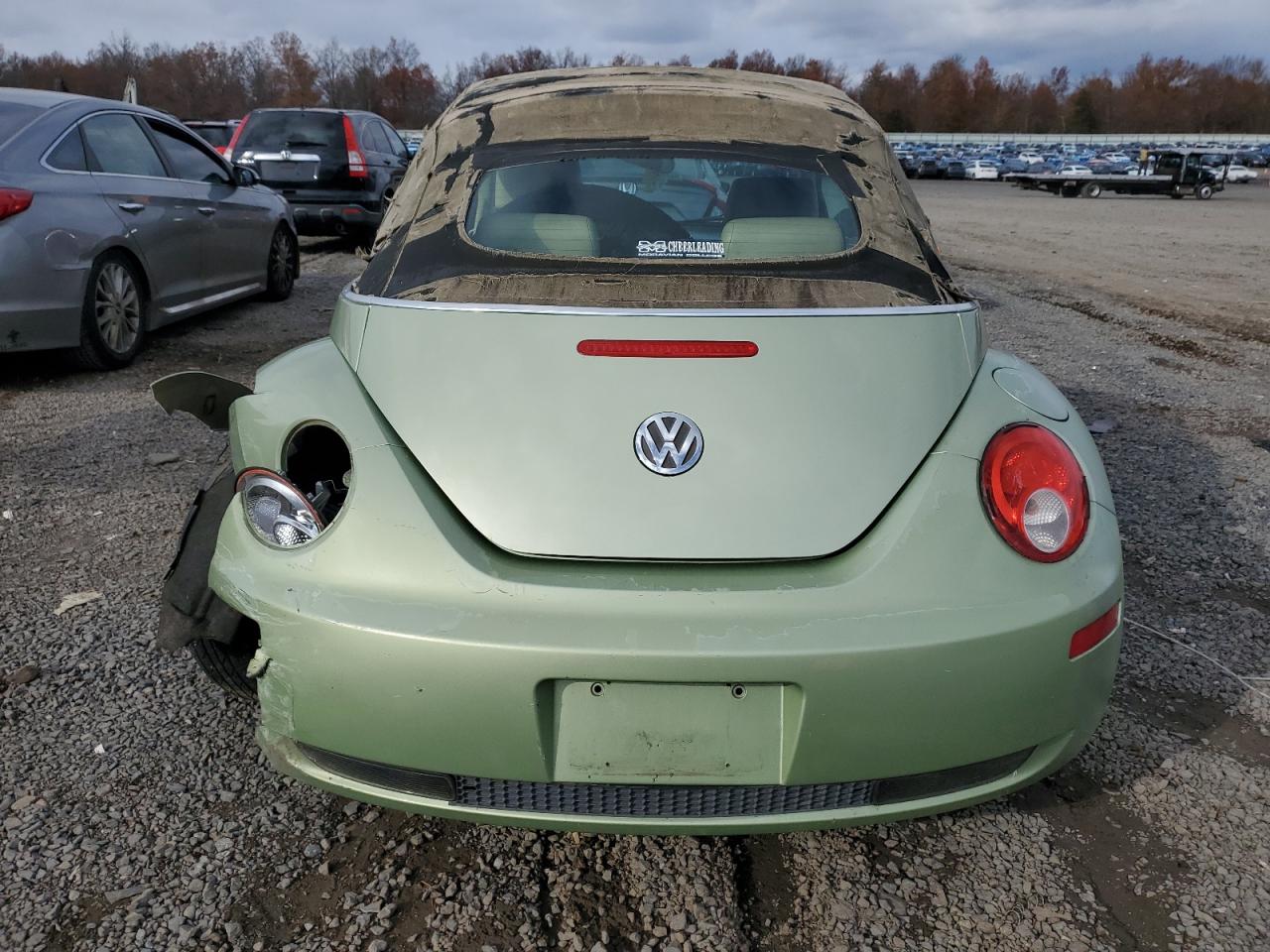 2007 Volkswagen New Beetle Convertible Option Package 1 VIN: 3VWRG31Y57M419054 Lot: 91795835