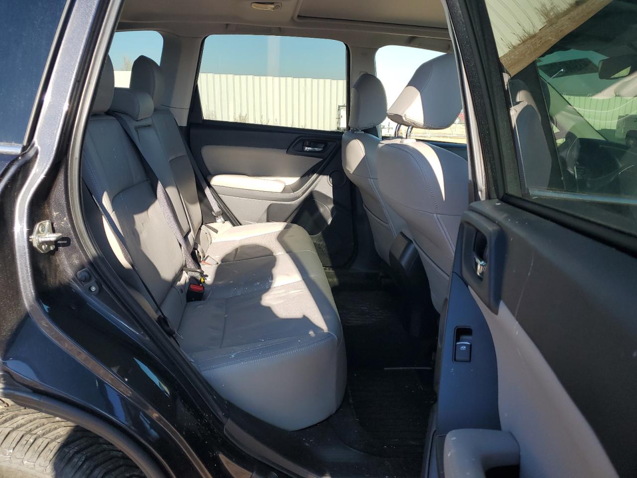 2017 Subaru Forester 2.5I Limited VIN: JF2SJALC9HH509617 Lot: 93940325