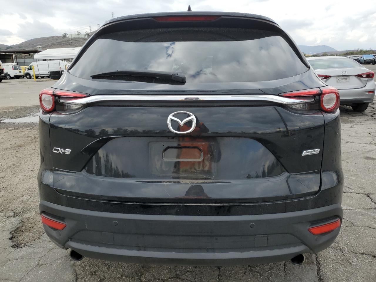 2018 Mazda Cx-9 Touring VIN: JM3TCACY8J0201049 Lot: 92761175