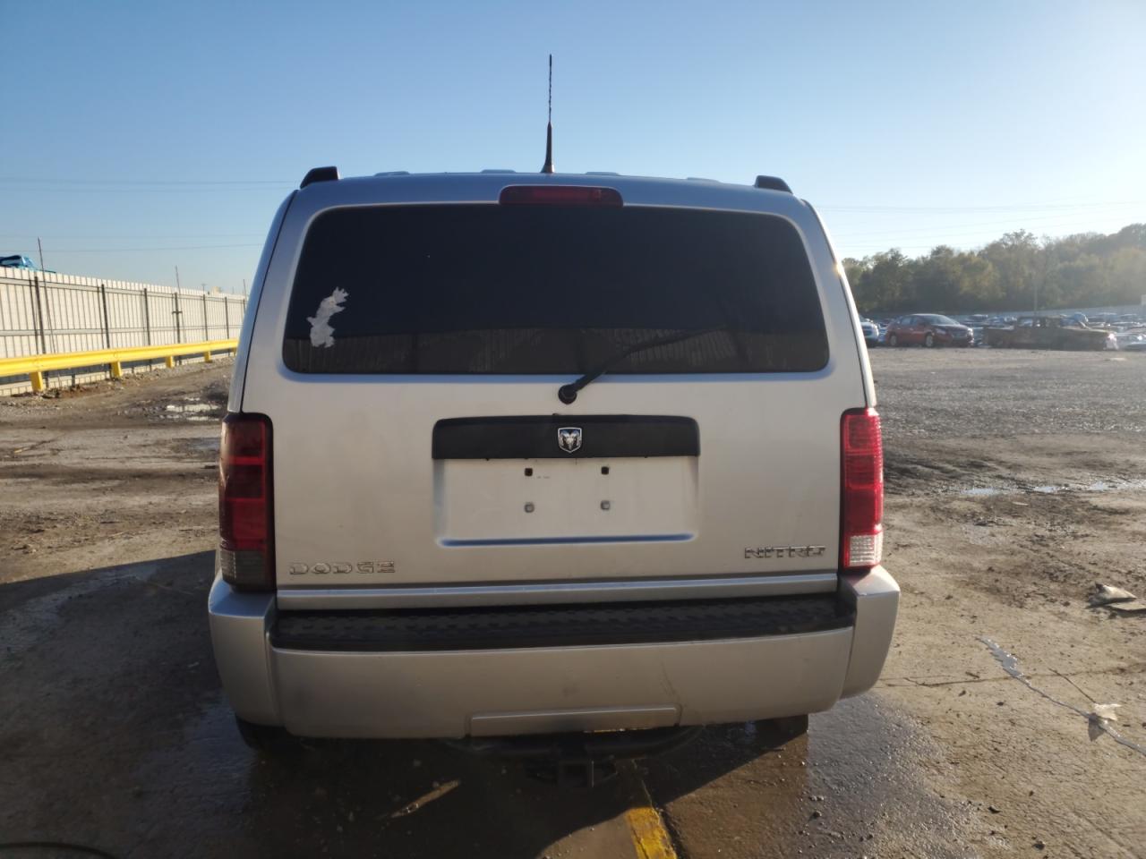 2011 Dodge Nitro Heat VIN: 1D4PU4GK2BW517546 Lot: 90633535