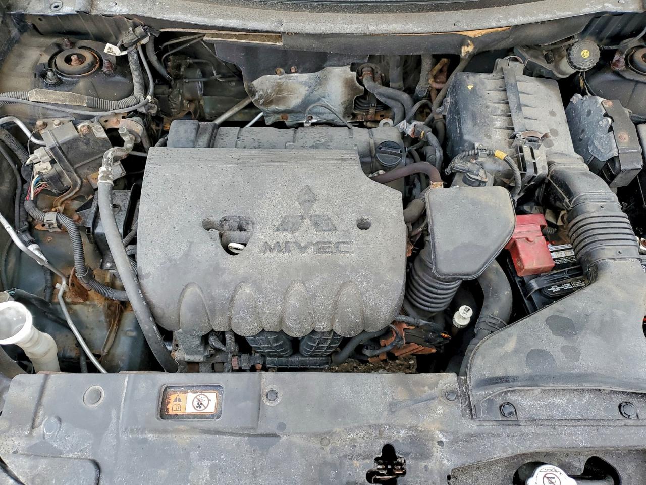 2015 Mitsubishi Outlander Es VIN: JA4AZ2A38FZ601086 Lot: 94289285