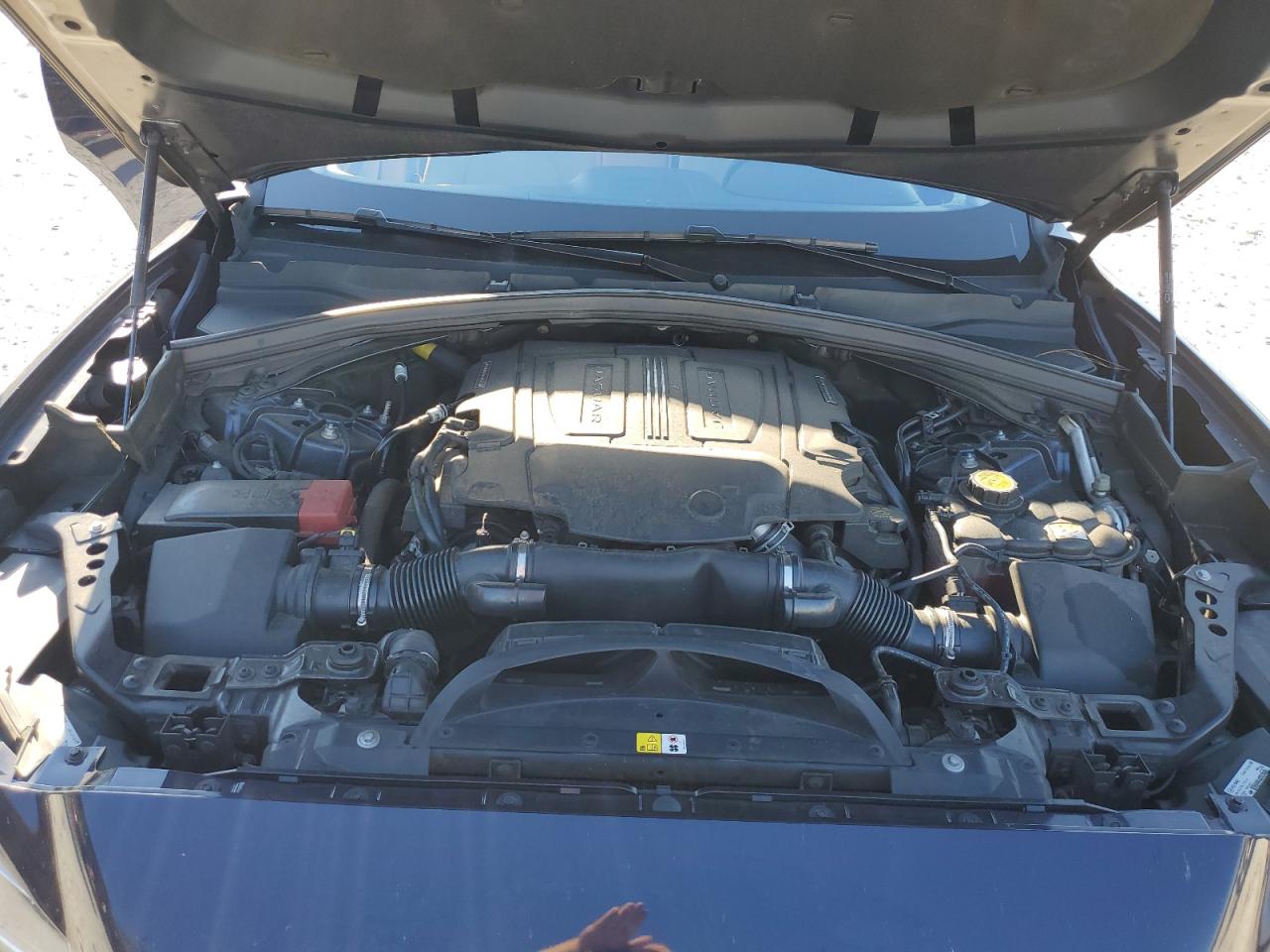 2017 Jaguar F-Pace Premium VIN: SADCJ2BV2HA881289 Lot: 93283785