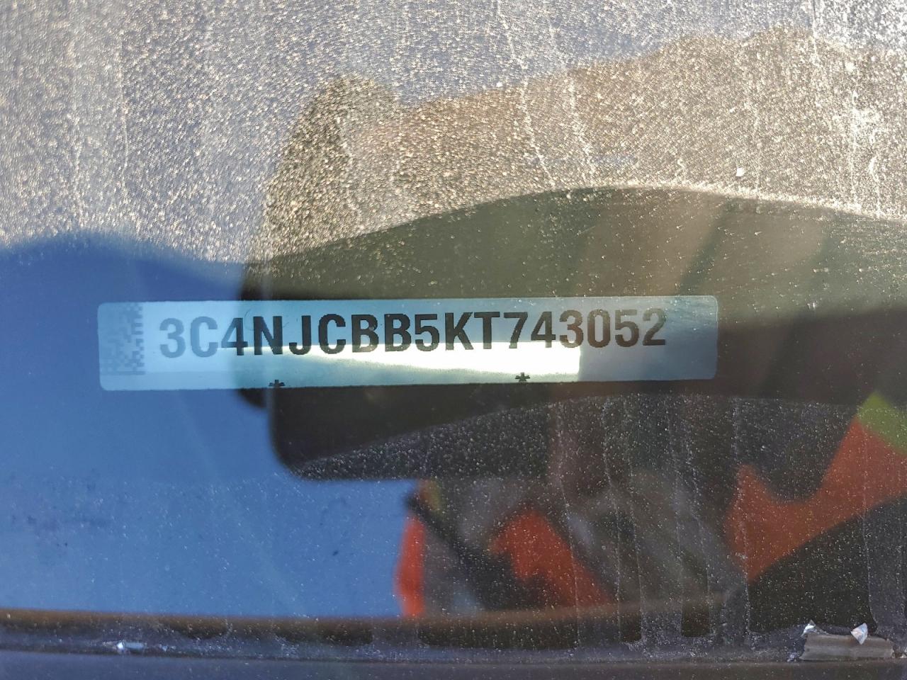 2019 Jeep Compass Latitude VIN: 3C4NJCBB5KT743052 Lot: 94564075