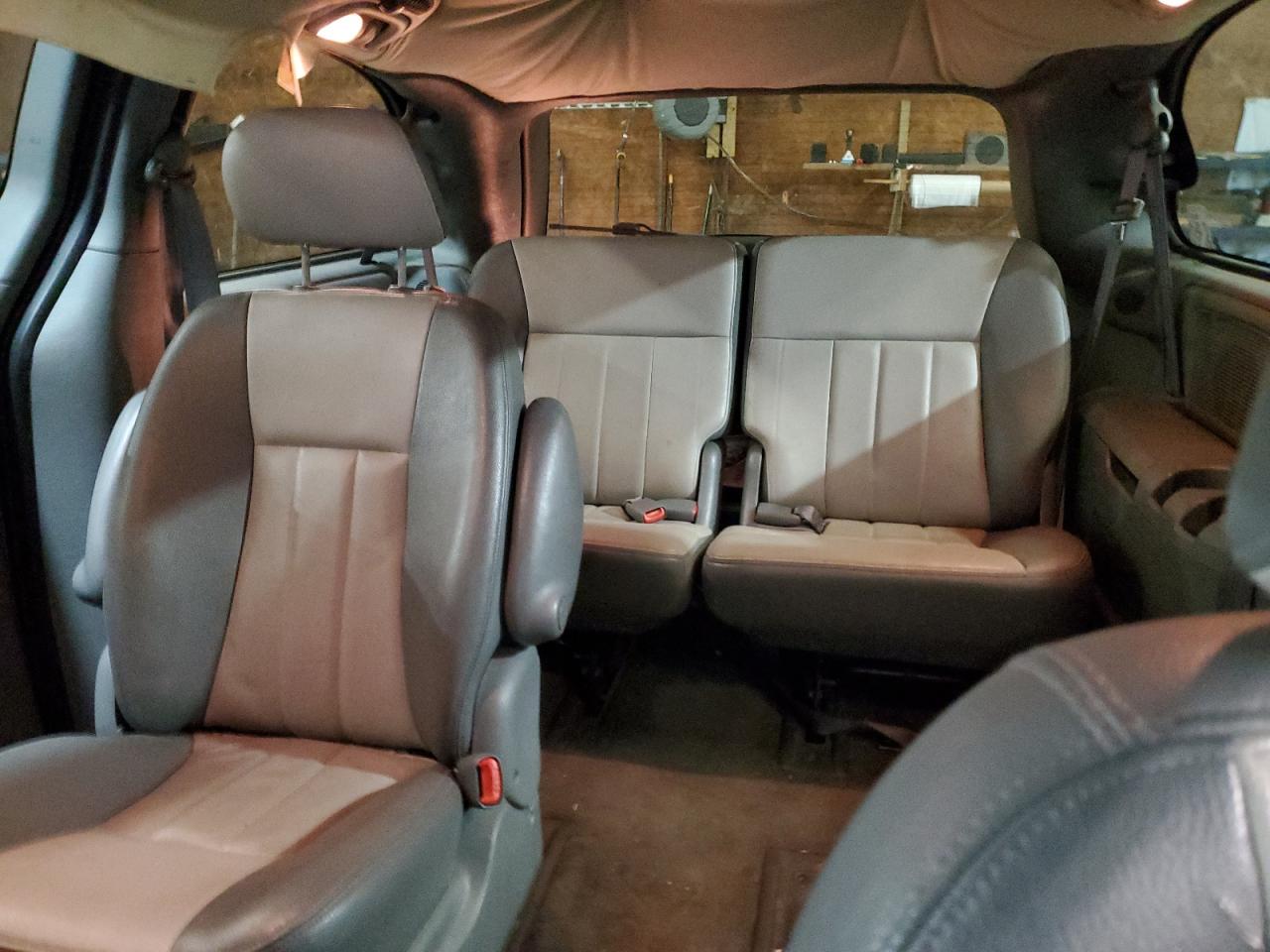 2004 Chrysler Town & Country Touring VIN: 2C4GP54L24R544782 Lot: 91259655