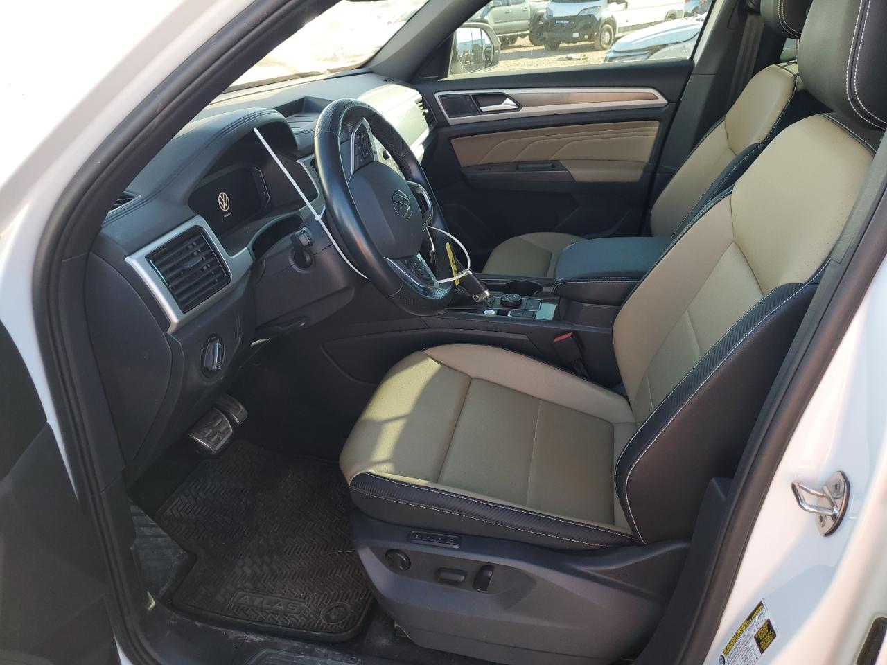 2023 Volkswagen Atlas Cross Sport Sel R-Line VIN: 1V2SE2CA3PC218905 Lot: 91314235