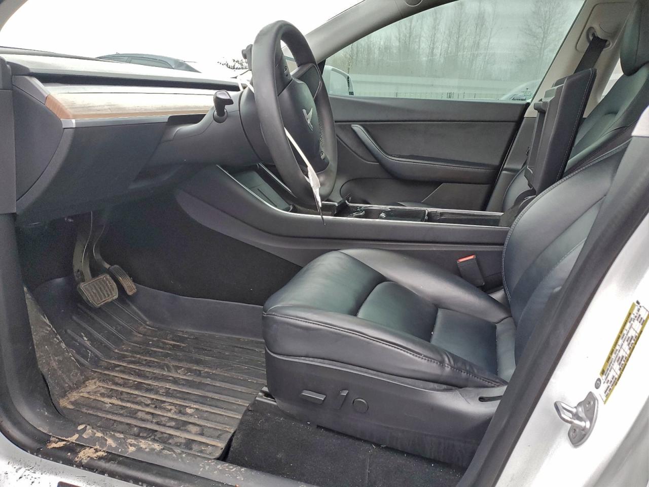 2020 Tesla Model Y VIN: 5YJYGDEE9LF056048 Lot: 93149215