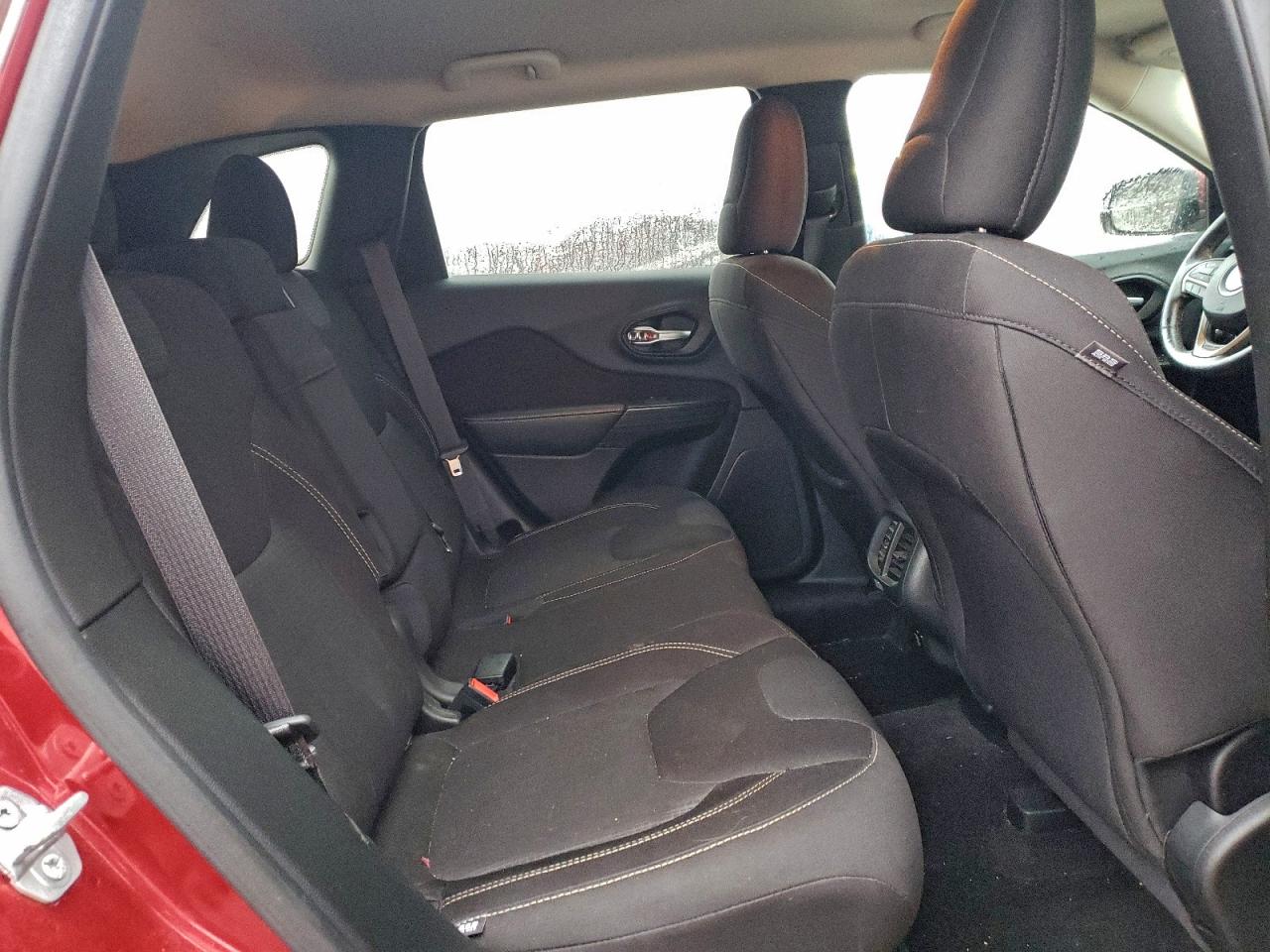 2015 Jeep Cherokee Latitude VIN: 1C4PJMCS7FW600195 Lot: 94450315