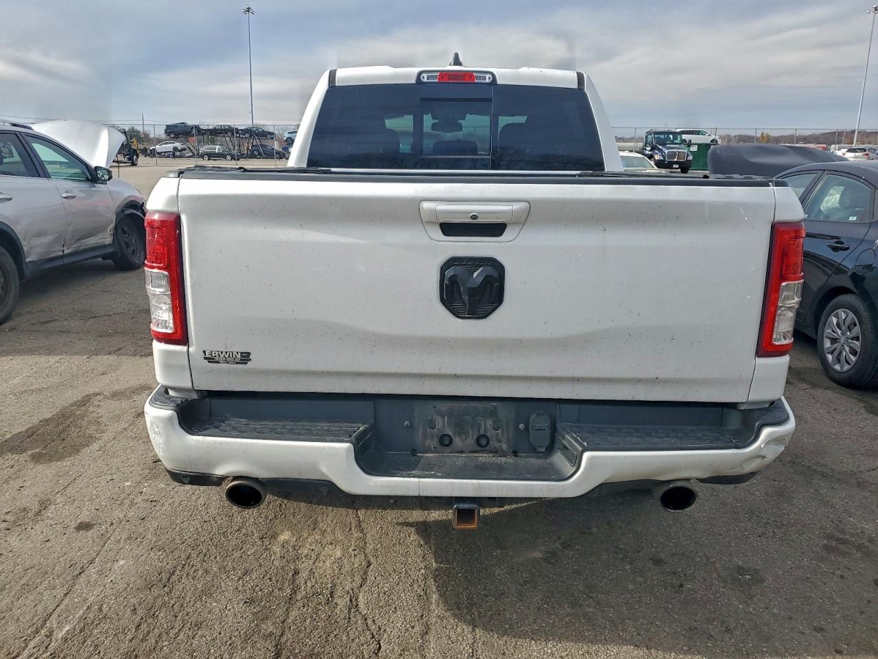 2019 Ram 1500 Big Horn/Lone Star VIN: 1C6SRFFT7KN693987 Lot: 93985105