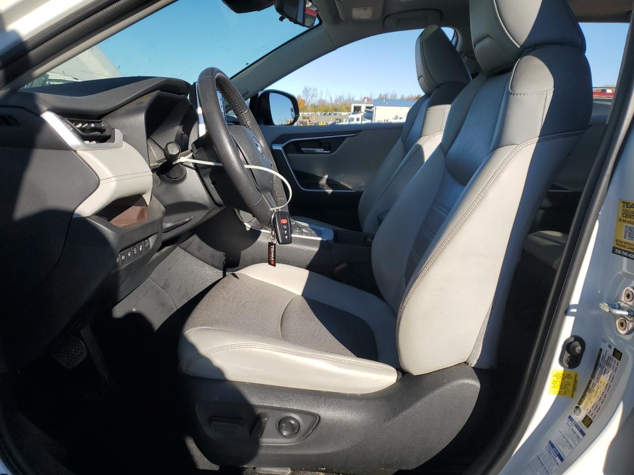 2020 Toyota Rav4 Limited VIN: 4T3D6RFV1LU001990 Lot: 91382605