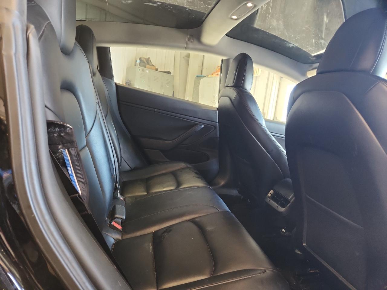 2019 Tesla Model 3 VIN: 5YJ3E1EB8KF432208 Lot: 91081055