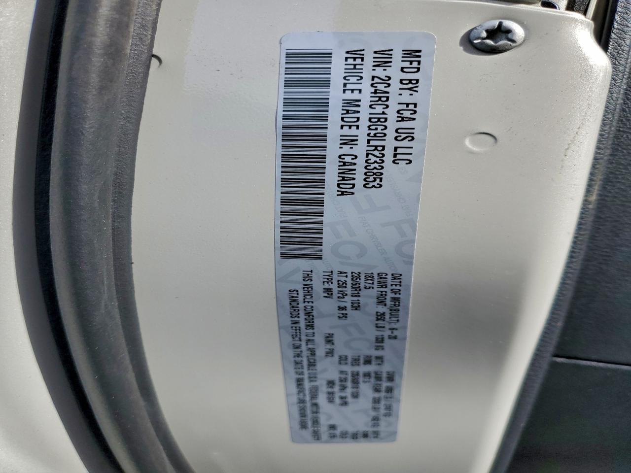 2020 Chrysler Pacifica Touring L VIN: 2C4RC1BG9LR233853 Lot: 93947145