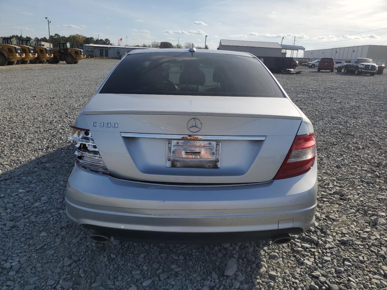 2011 Mercedes-Benz C 300 VIN: WDDGF5EB0BF631955 Lot: 93047625
