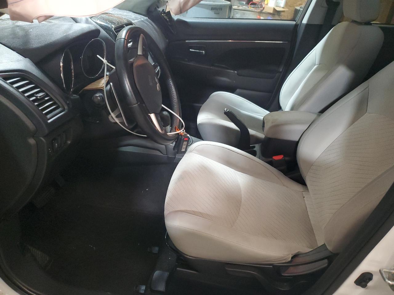 2015 Mitsubishi Outlander Sport Se VIN: 4A4AP4AUXFE049400 Lot: 93014075