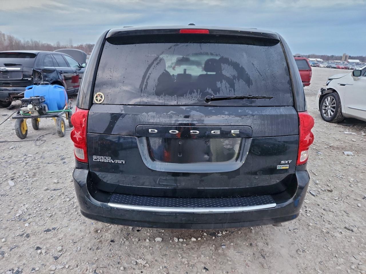 2017 Dodge Grand Caravan Sxt VIN: 2C4RDGCG6HR561737 Lot: 93758635