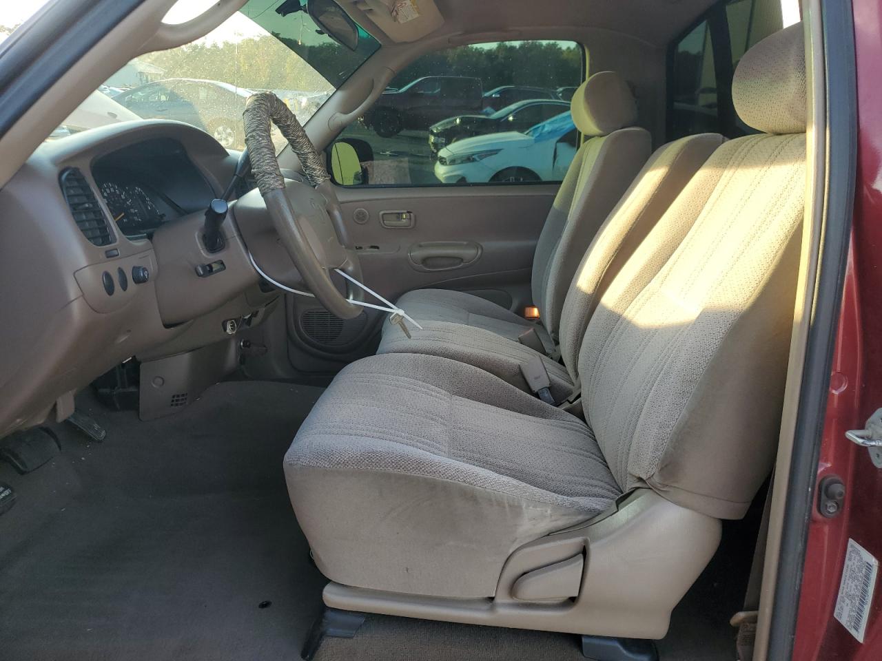 2000 Toyota Tundra Sr5 VIN: 5TBKT4419YS094620 Lot: 92985525