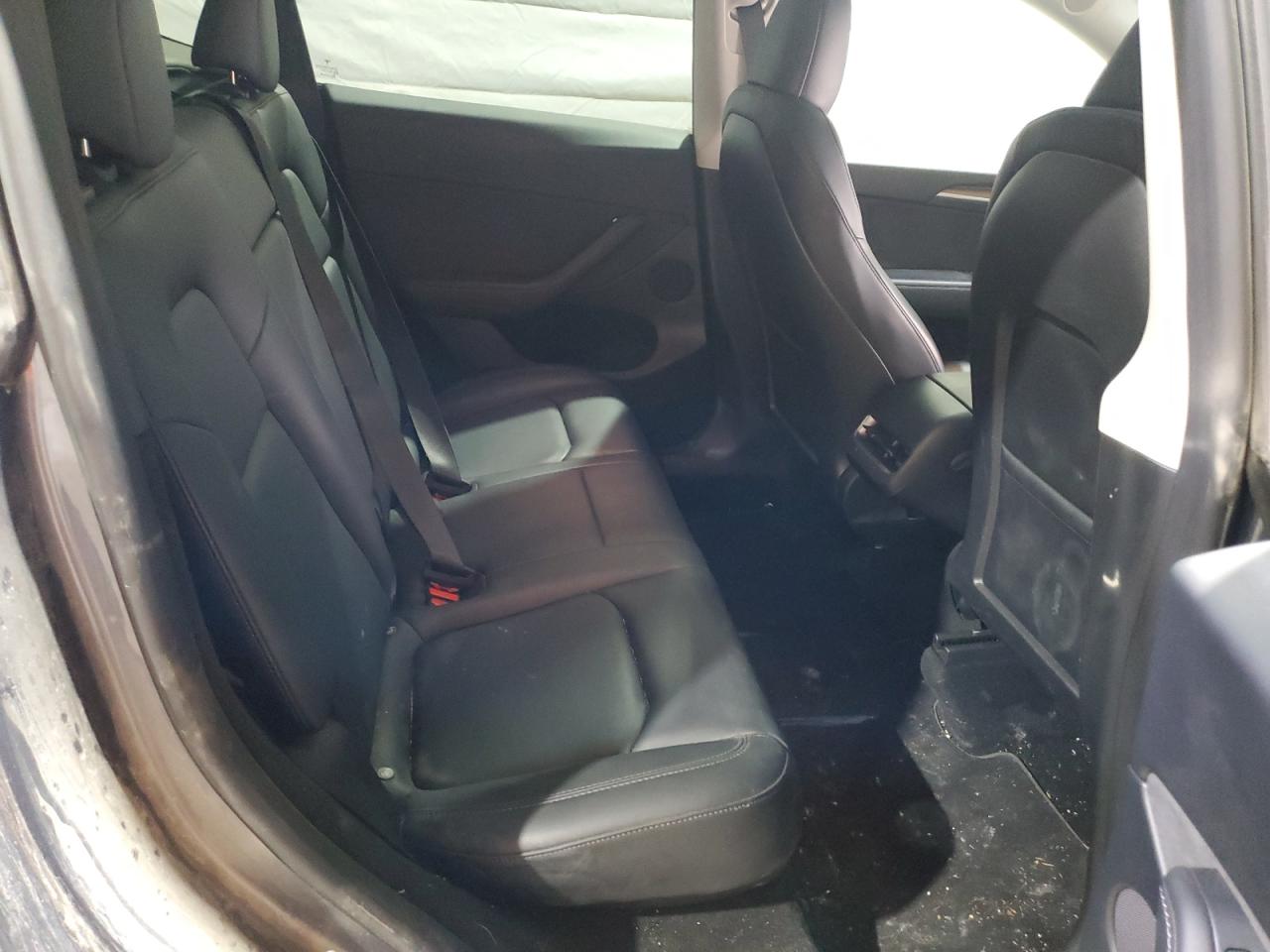 2023 Tesla Model Y VIN: 7SAYGDEE9PF749436 Lot: 90351095