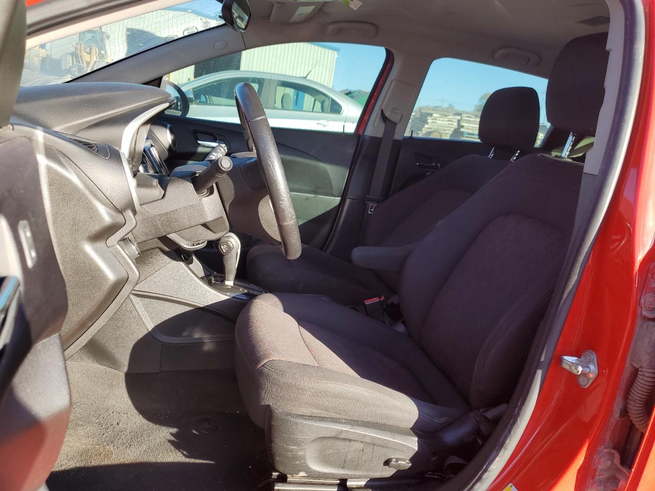 2020 Chevrolet Sonic Lt VIN: 1G1JD6SB4L4100831 Lot: 92189335