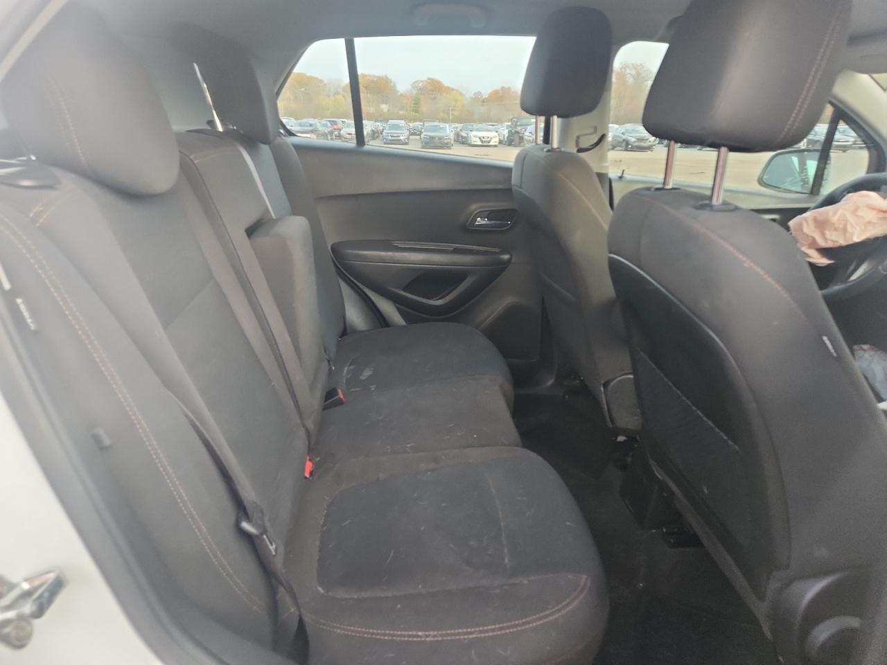 2018 Chevrolet Trax Ls VIN: KL7CJNSB7JB722347 Lot: 94643335