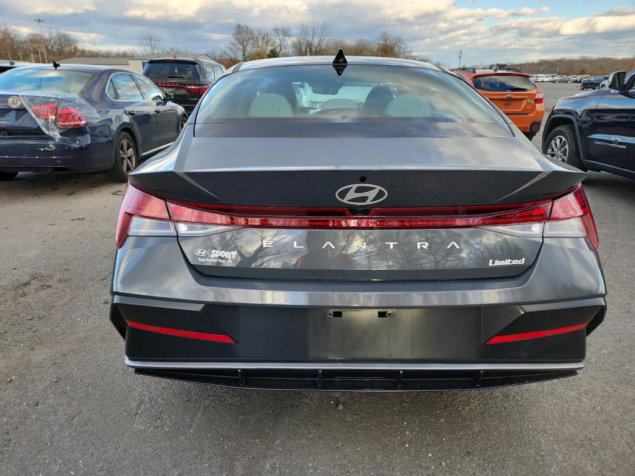 2025 Hyundai Elantra Limited VIN: KMHLP4DG5SU902867 Lot: 92532965