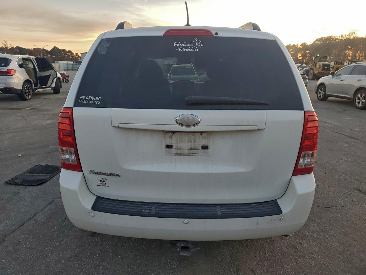 2014 Kia Sedona Lx VIN: KNDMG4C78E6539001 Lot: 93925755