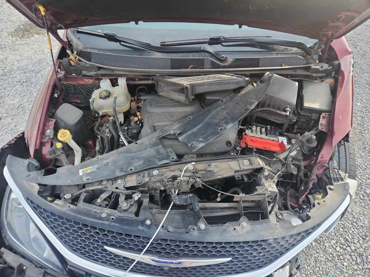 2019 Chrysler Pacifica Limited VIN: 2C4RC1GGXKR581720 Lot: 92212415