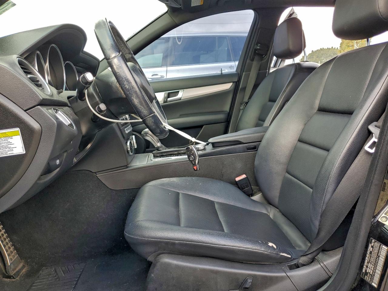 2014 Mercedes-Benz C 250 VIN: WDDGF4HB5ER304847 Lot: 94295325