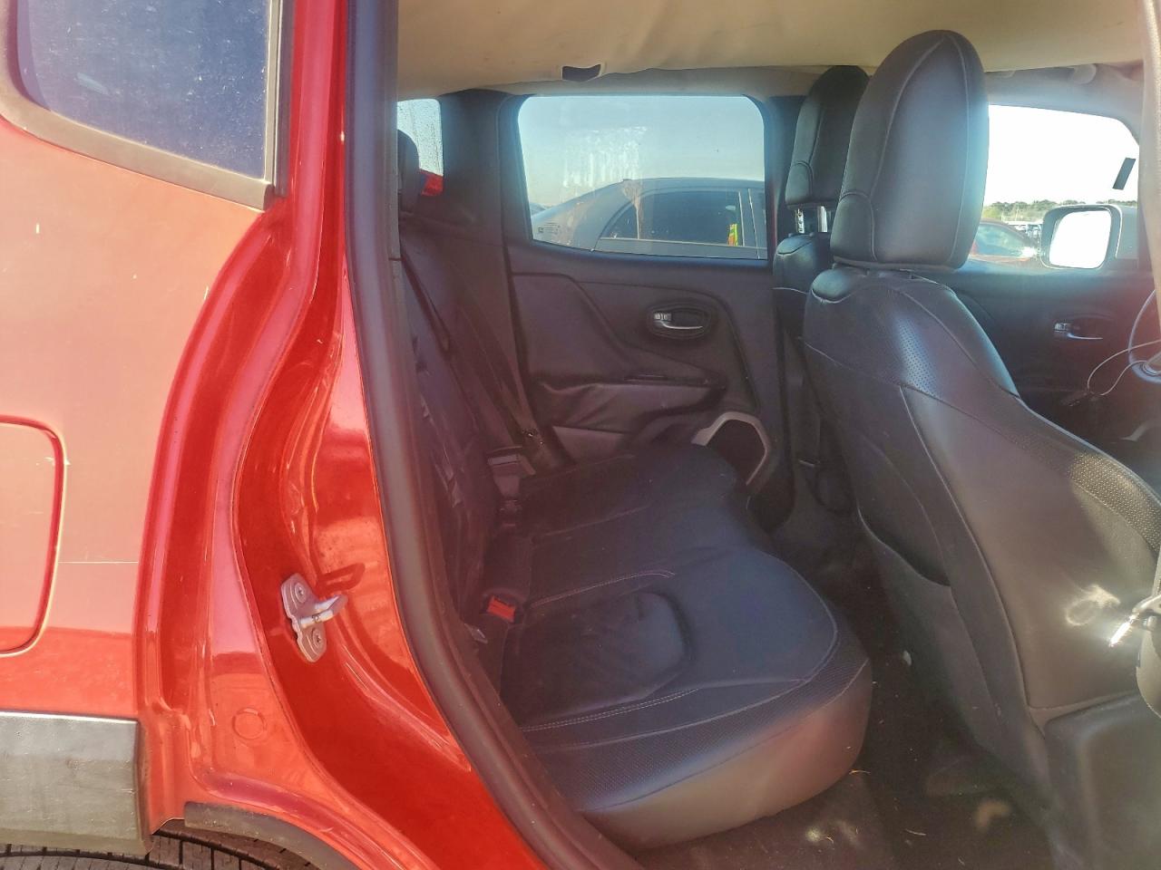 2016 Jeep Renegade Limited VIN: ZACCJADT9GPC90571 Lot: 94404655