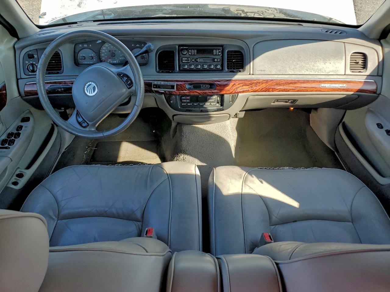 2002 Mercury Grand Marquis Ls VIN: 2MEFM75W62X638518 Lot: 92668025