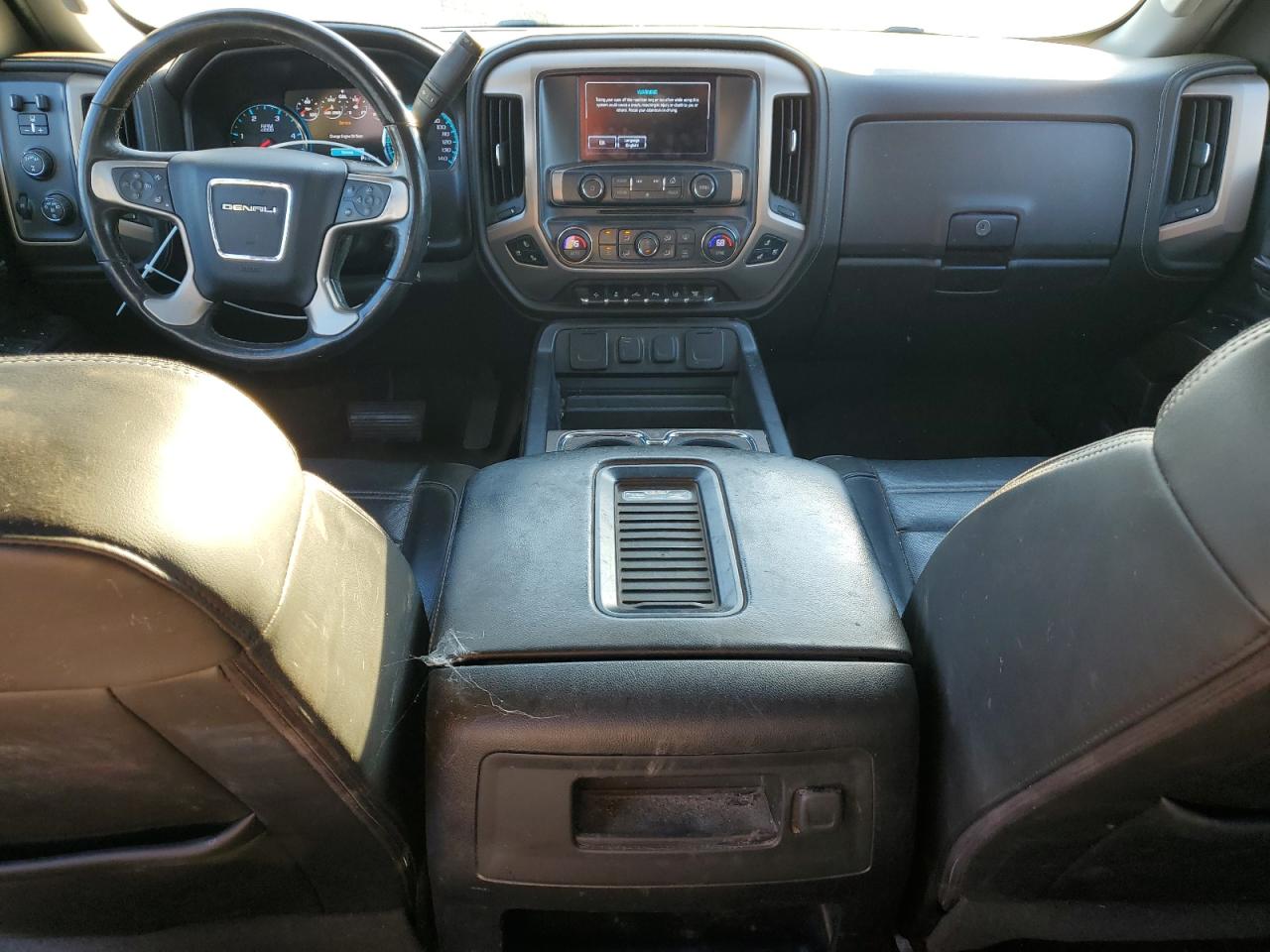 2018 GMC Sierra K3500 Denali VIN: 1GT42YEY6JF155031 Lot: 92489895