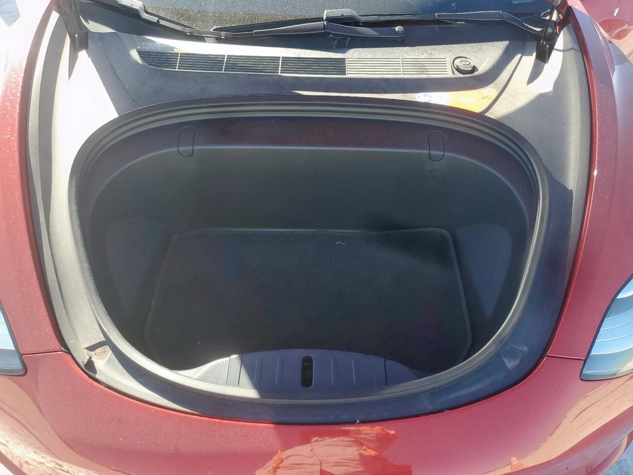 2018 Tesla Model 3 VIN: 5YJ3E1EA4JF015402 Lot: 91313815